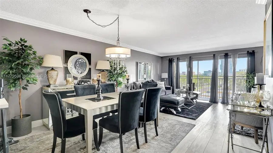 329 SE 3rd St #405S, Hallandale Beach, FL 33009 - #2