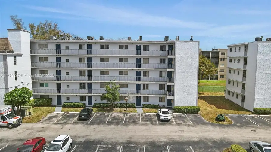 8540 N Sherman Cir #408, Miramar, FL 33025 - Image #2
