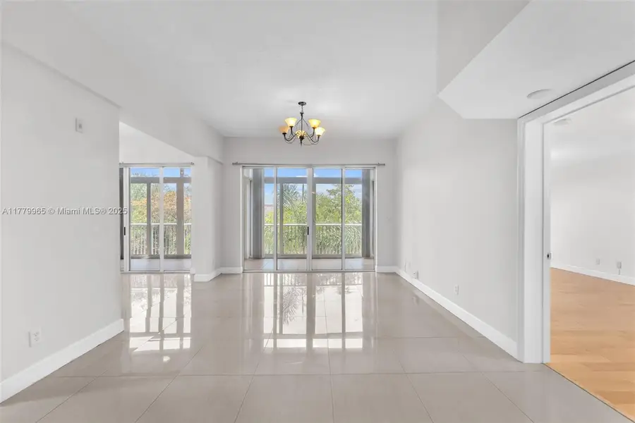 619 E Sheridan St #406, Dania Beach, FL 33004 - Image #2