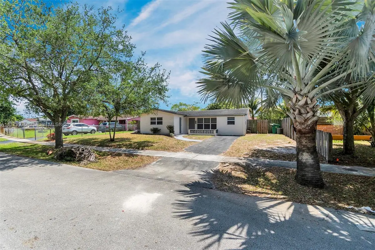 3830 NW 7th Ct, Lauderhill, FL 33311 - #1