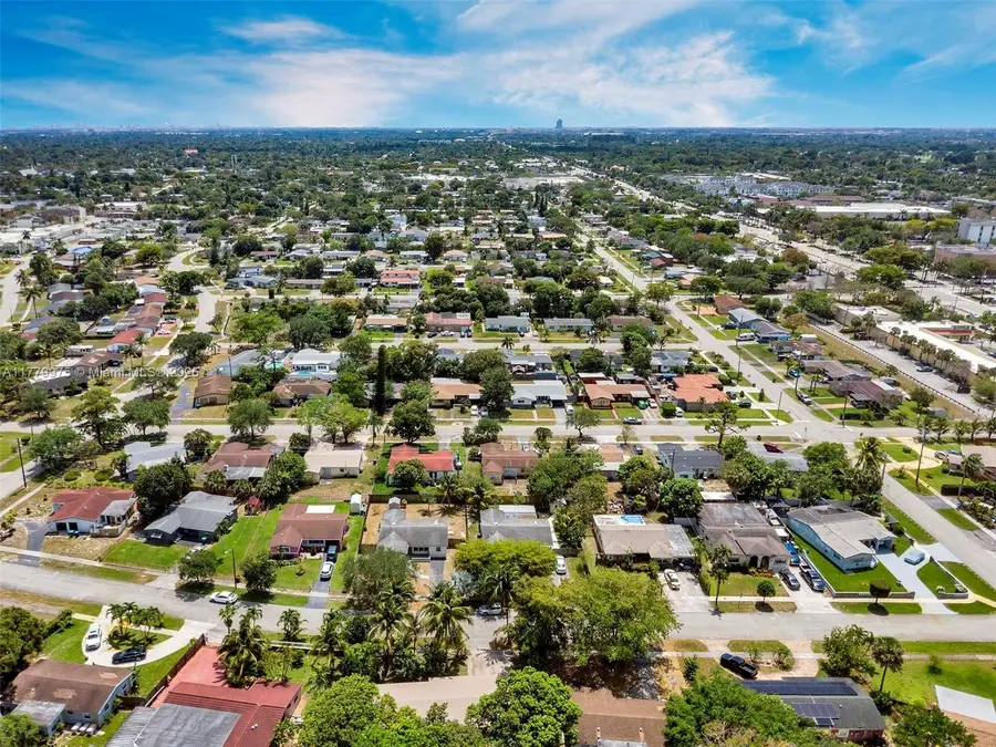 3830 NW 7th Ct, Lauderhill, FL 33311 - #3