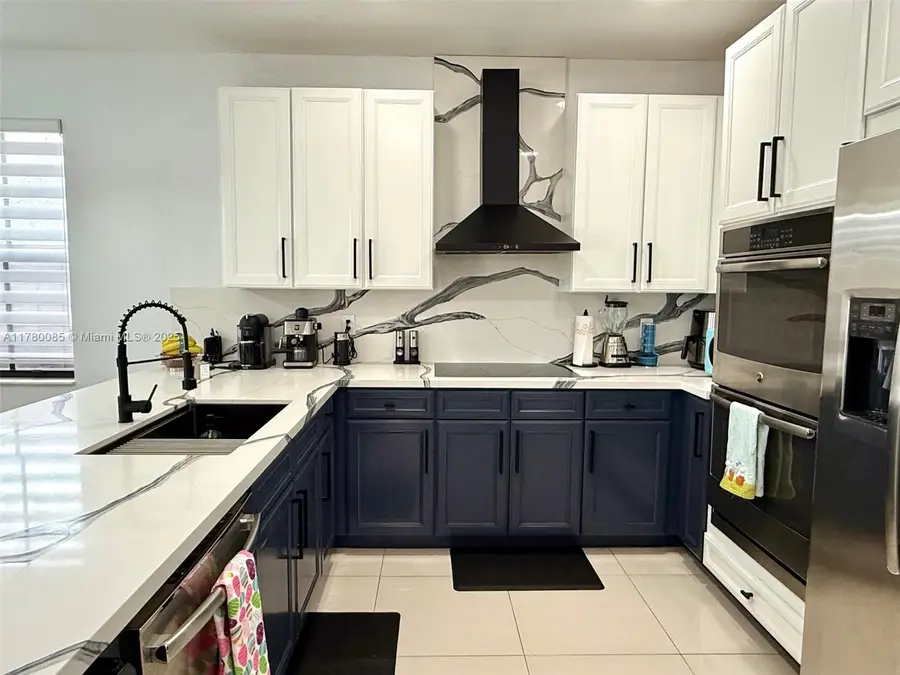 10060 NW 86th Ter, Doral, FL 33178 - #2