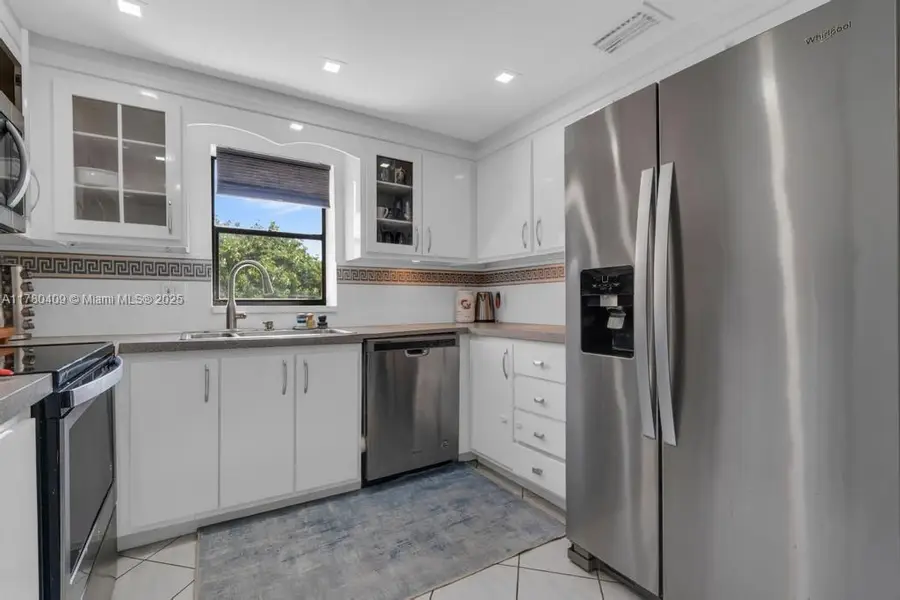 16300 Golf Club Rd #401, Weston, FL 33326 - Image #3