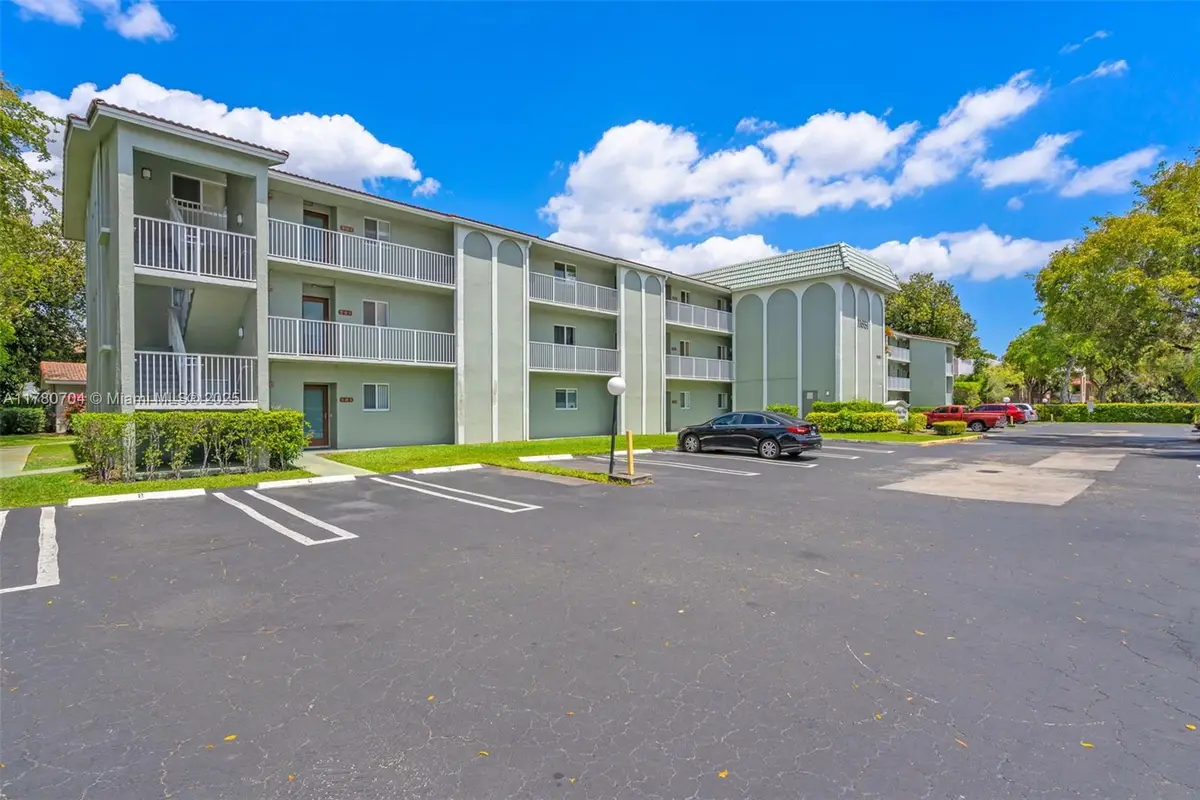 11651 Royal Palm Blvd #306, Coral Springs, FL 33065 - Image #1