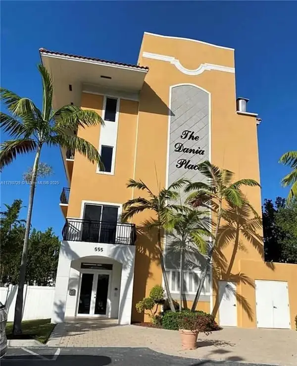 555 E Dania Beach Blvd #4, Dania Beach, FL 33004