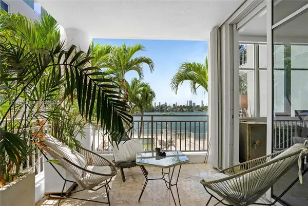1 Century Ln #309, Miami Beach, FL 33139