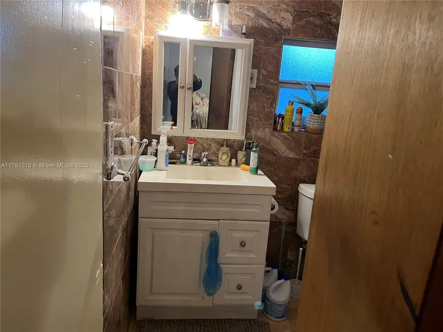 6546 SW 20th Ct, Miramar, FL 33023 - Image #3