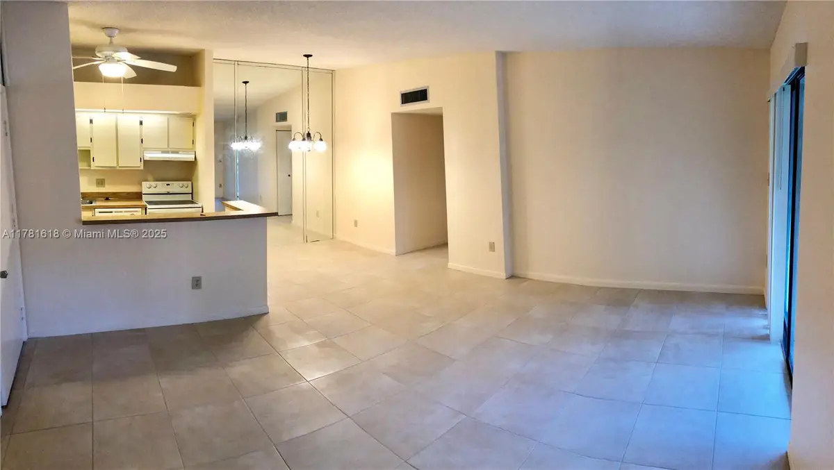 9674 S Belfort Cir #202, Tamarac, FL 33321 - Image #1