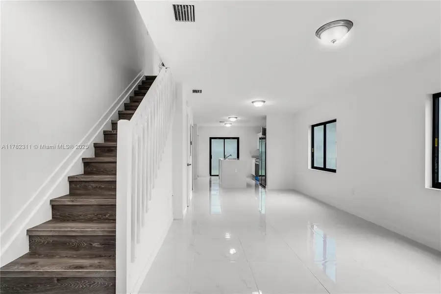 1231-1233 NW 9 Ave, Florida City, FL 33034 - Image #2