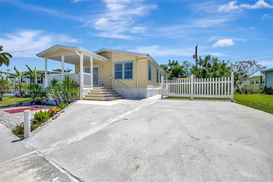 4206 Mocking Bird Dr, Boynton Beach, FL 33436 - Image #2