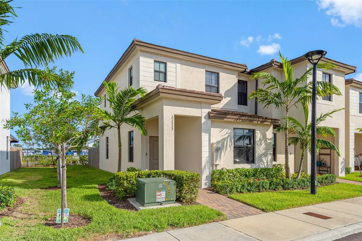 23535 SW 127th Pl, Homestead, FL 33032 - Image #1