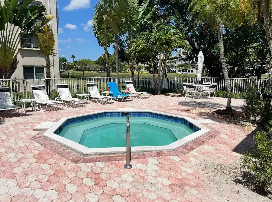 7785 SW 86th St #E-119, Miami, FL 33143 - Image #2