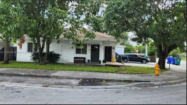 580-590 NW 58th St, Miami, FL 33127