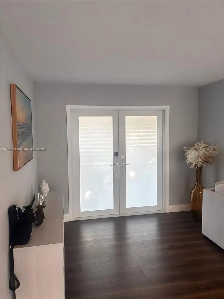 1398 Harbor View Dr, Fort Myers, FL 33917 - Image #2