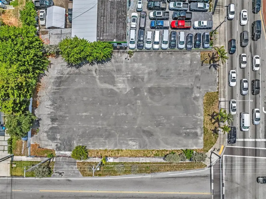 19045 NW 2nd Ave, Miami Gardens, FL 33169 - Image #3