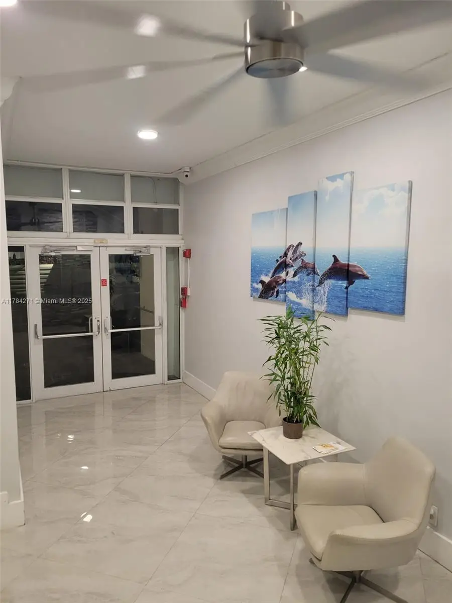 2900 Banyan St #303, Fort Lauderdale, FL 33316 - #2