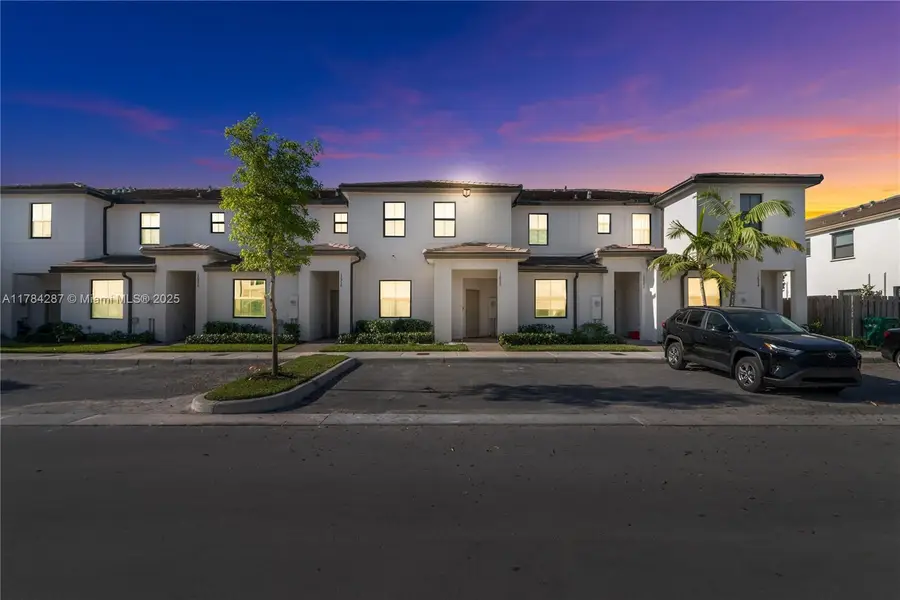 12960 SW 232nd Ln, Homestead, FL 33032 - Image #2