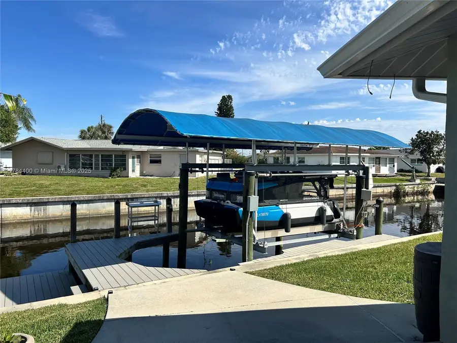 4348 S Atlantic Cir, Fort Myers, FL 33903 - Image #3