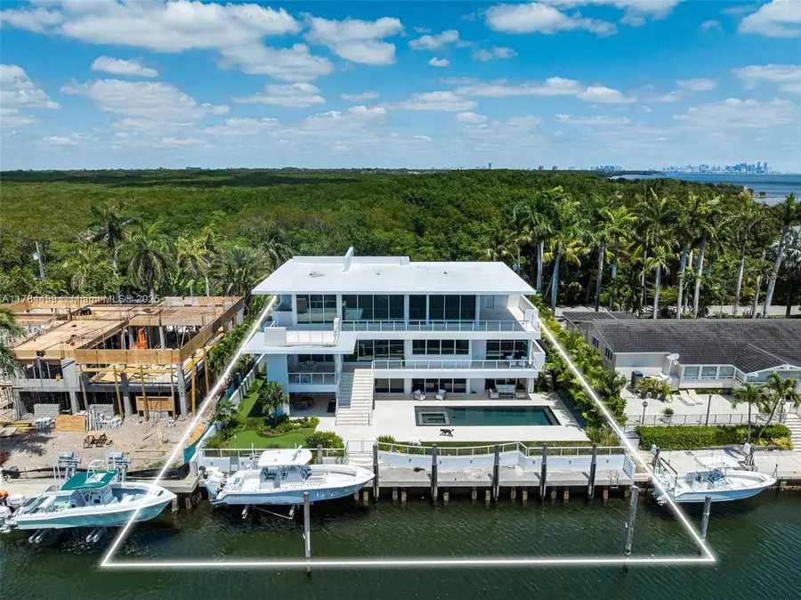 830 Lugo Ave, Coral Gables, FL 33156 - Image #2