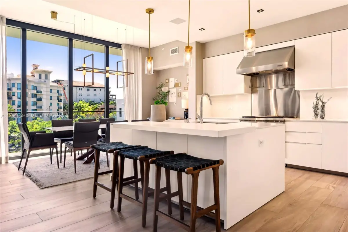 3581 E Glencoe St #309, Miami, FL 33133 - Image #1