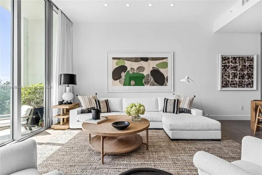 650 NE 32nd St #BH6, Miami, FL 33137 - #2