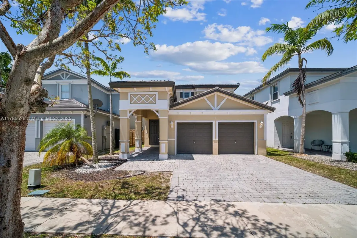 146 NE 36th Ter, Homestead, FL 33033 - Image #1