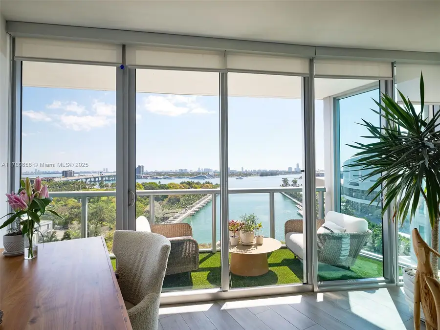 888 Biscayne Blvd #1009, Miami, FL 33132 - Image #2