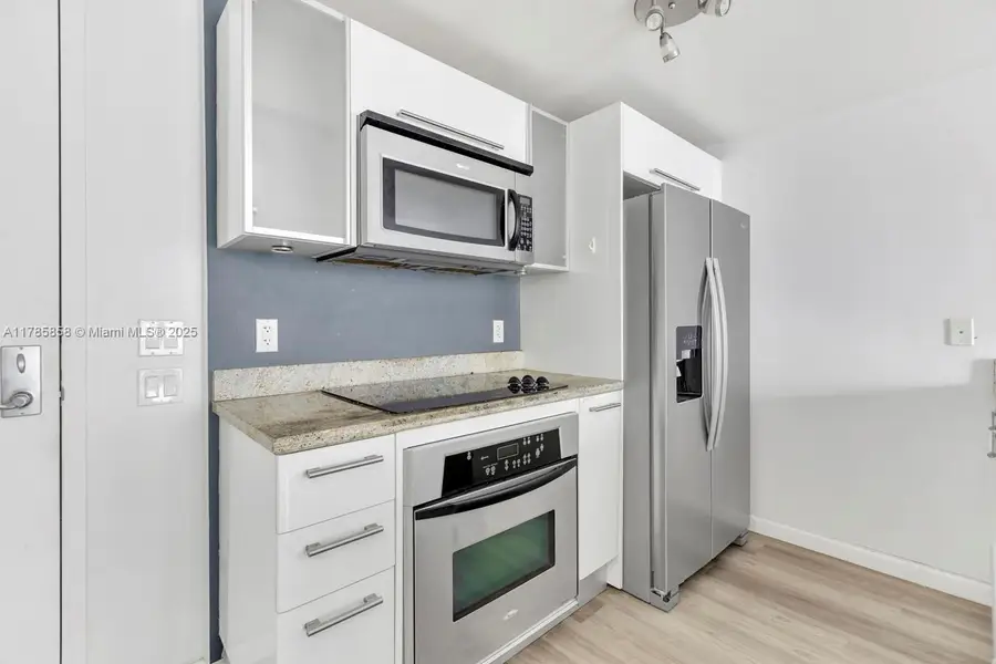 185 SW 7 St #1508, Miami, FL 33130 - Image #3