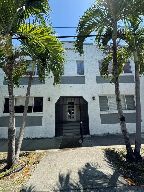 109 NW 6th Ave #5, Miami, FL 33128