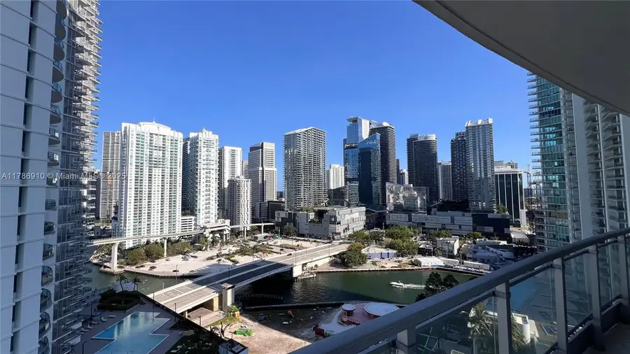 90 SW 3rd St #2204, Miami, FL 33130 - Image #3