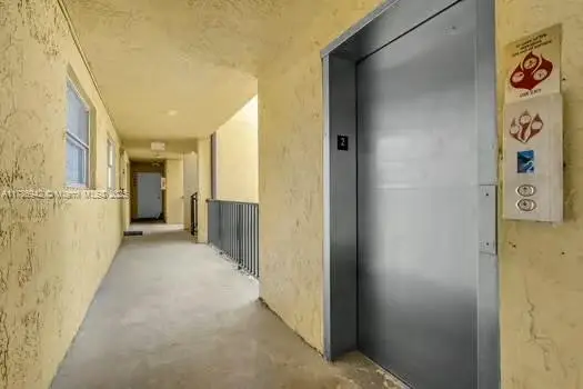 15430 SW 82nd Ln #625, Miami, FL 33193 - Image #2