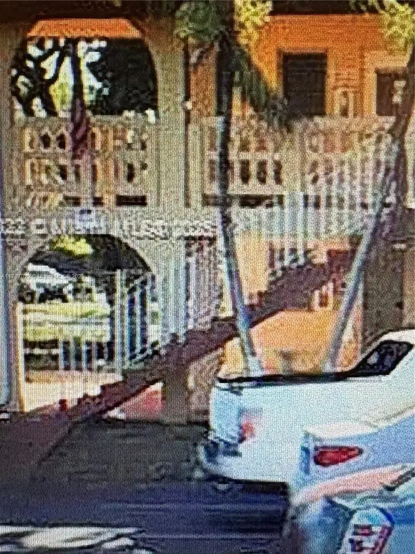 20311 NE 2nd Ave #27, Miami, FL 33179