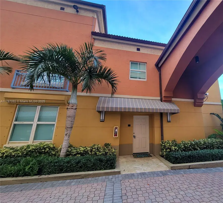 90 Alton Rd #1-TH, Miami Beach, FL 33139 - Image #2