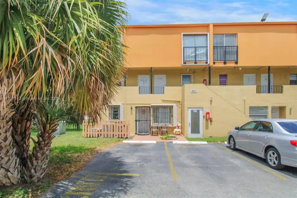 301 NW 109th Ave #201, Miami, FL 33172