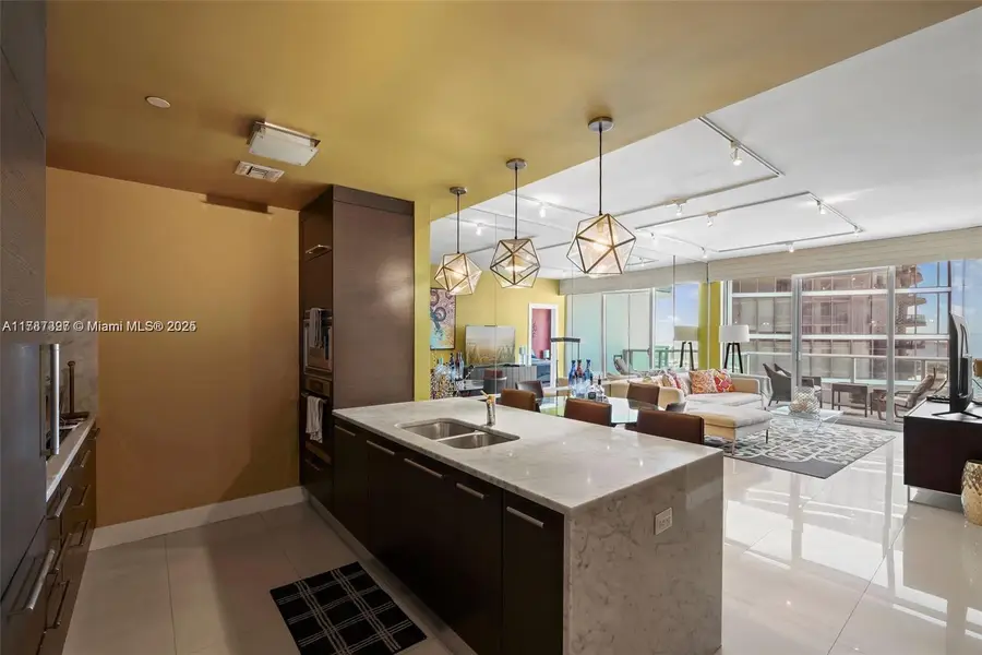 900 Biscayne Blvd #2410, Miami, FL 33132 - Image #3