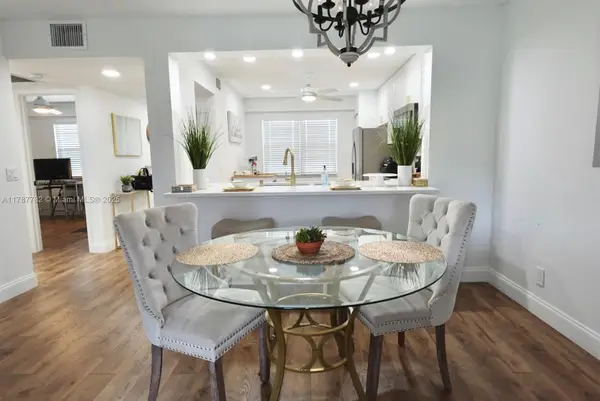 12500 SW 6th St #413N, Pembroke Pines, FL 33027