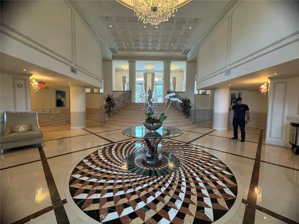 Address Withheld By Seller, Fort Lauderdale, FL 33305