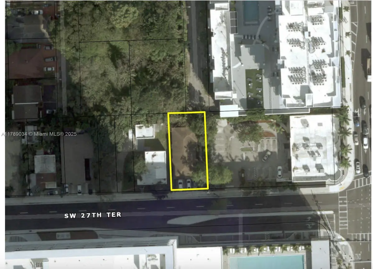 2735 SW 27th Ter, Miami, FL 33133 - Image #1