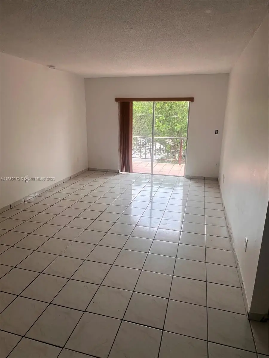 10851 SW 2nd St #K304, Sweetwater, FL 33174 - Image #2