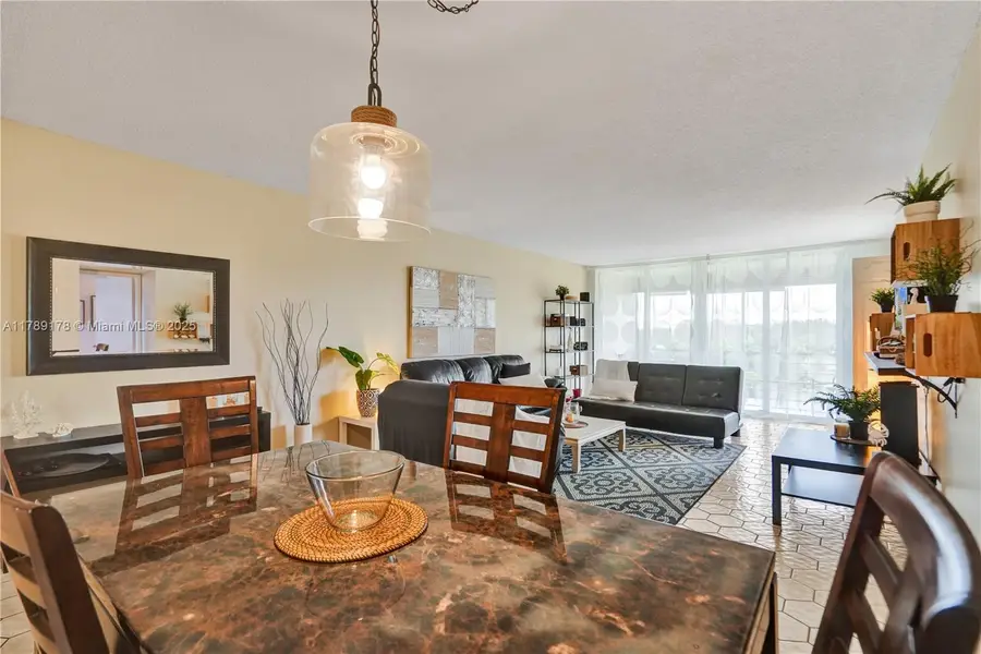 2671 S Course Dr #409, Pompano Beach, FL 33069 - Image #3