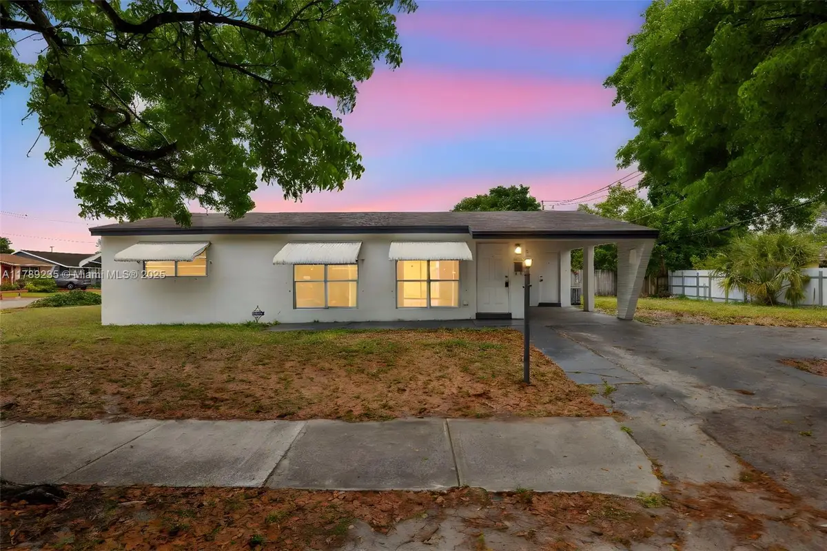 1920 N 66th Ave, Hollywood, FL 33024 - Image #1