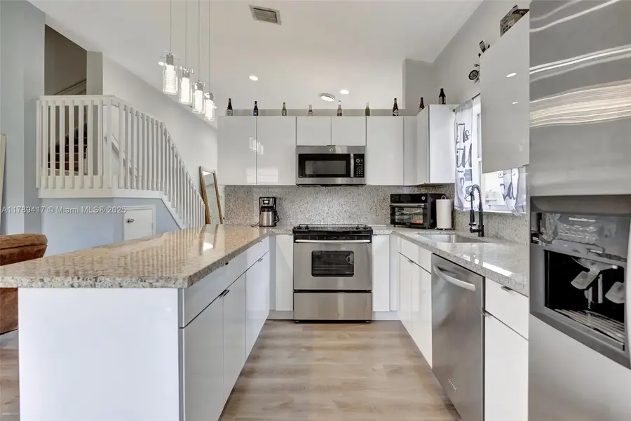 12113 SW 249th St, Homestead, FL 33032 - Image #2