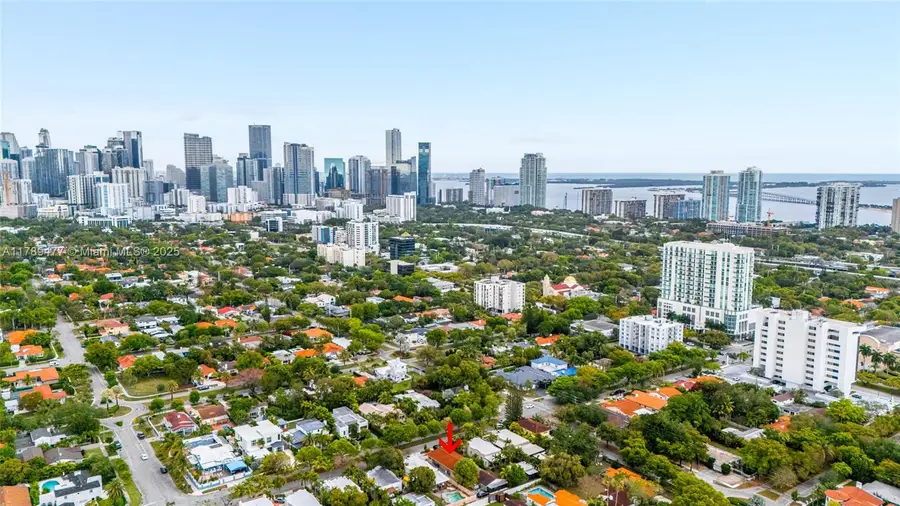 426 SW 26th Rd, Miami, FL 33129 - Image #3