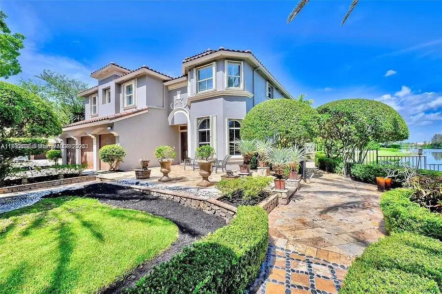 780 SW 167th Ave, Pembroke Pines, FL 33027 - Image #2