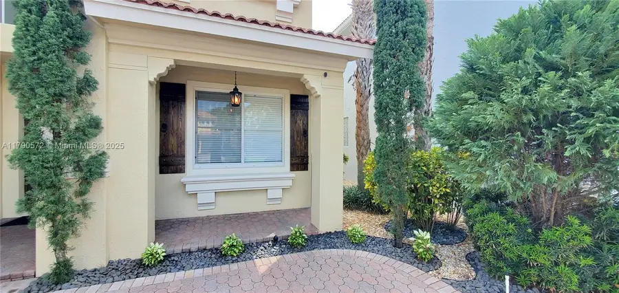 9042 Silver Glen Way, Lake Worth, FL 33467 - Image #2