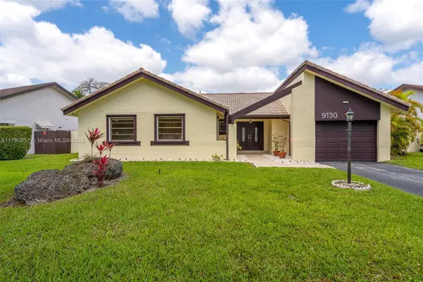 9130 SW 101st Ave, Miami, FL 33176