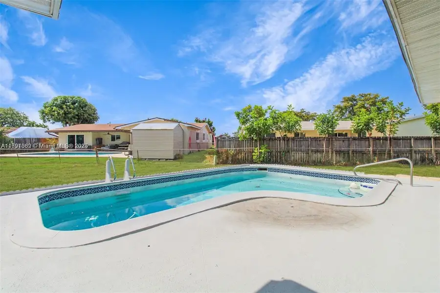 8441 NW 18th St, Pembroke Pines, FL 33024 - Image #3