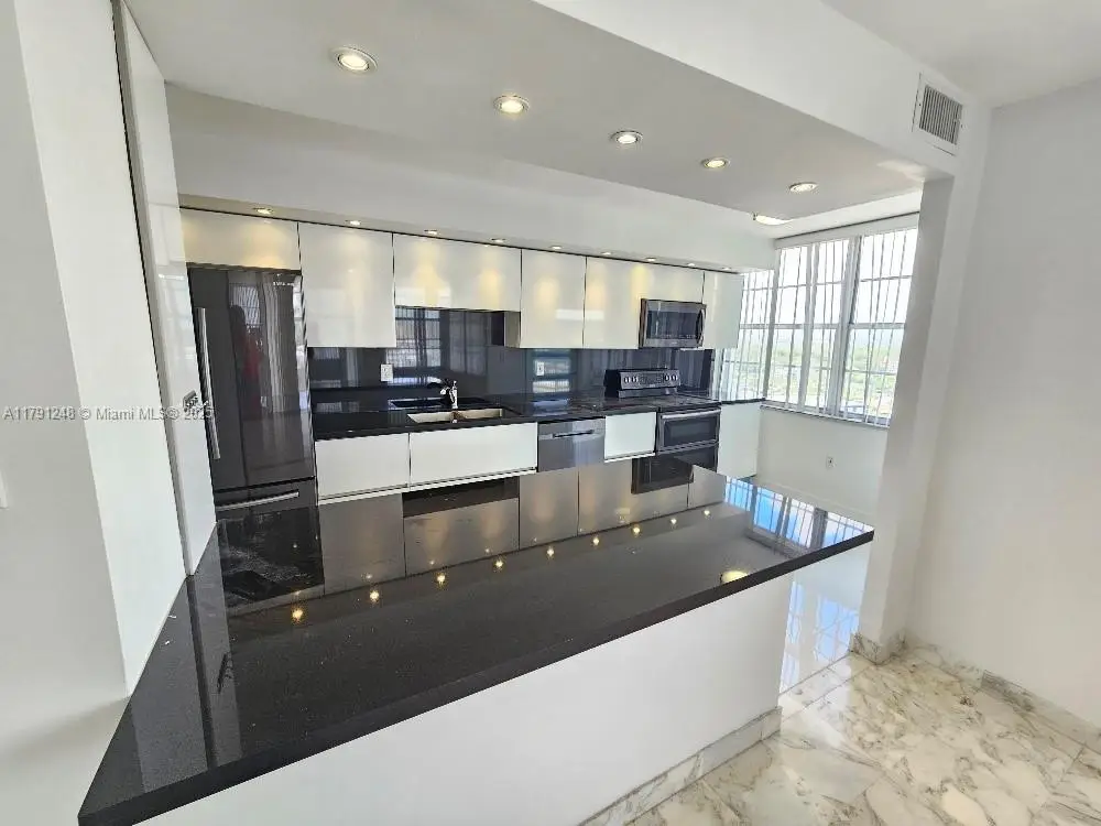 18051 Biscayne Blvd #1704, Aventura, FL 33160 - #1