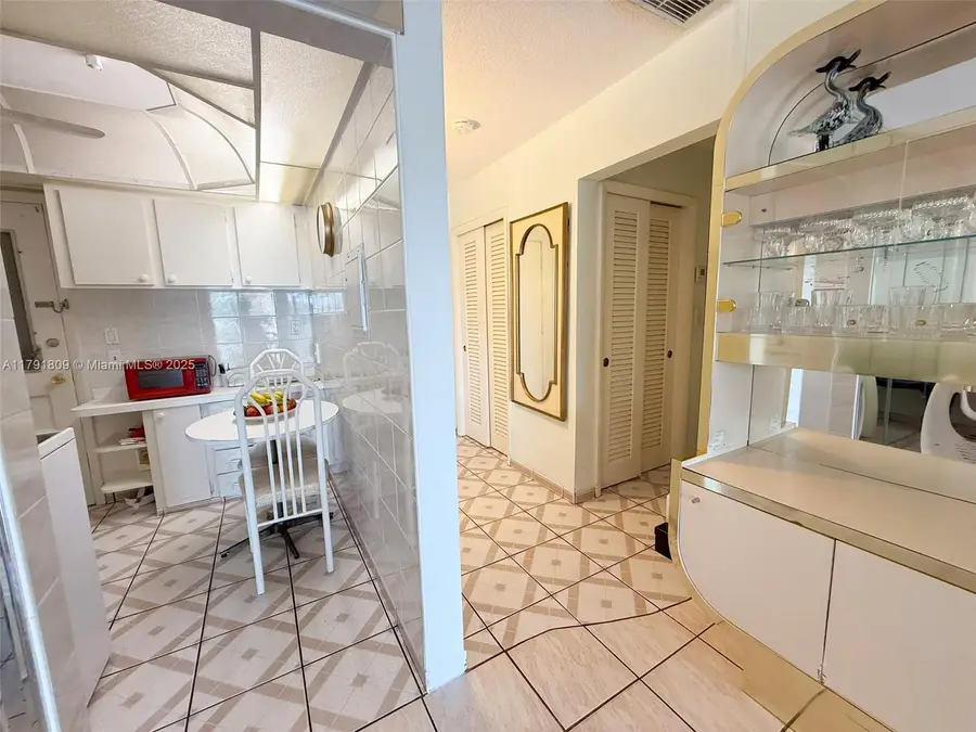 1355 NE 167th St #302, Miami, FL 33162 - Image #3