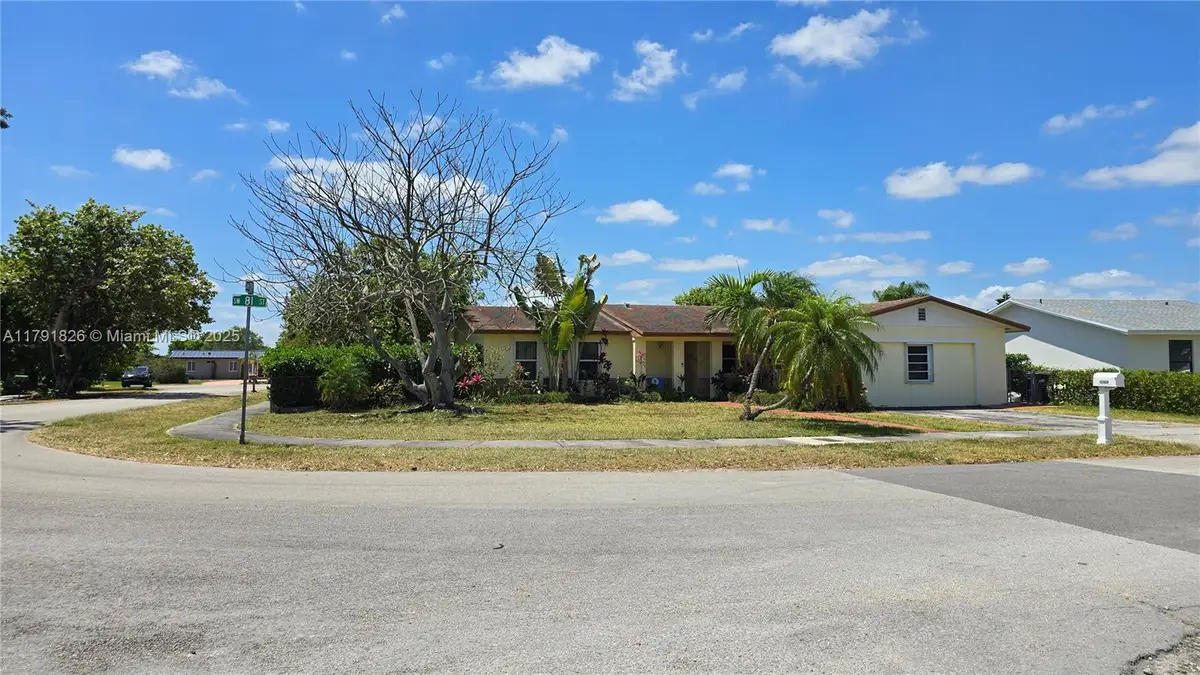 12900 SW 81st St, Kendall, FL 33183 - Image #1